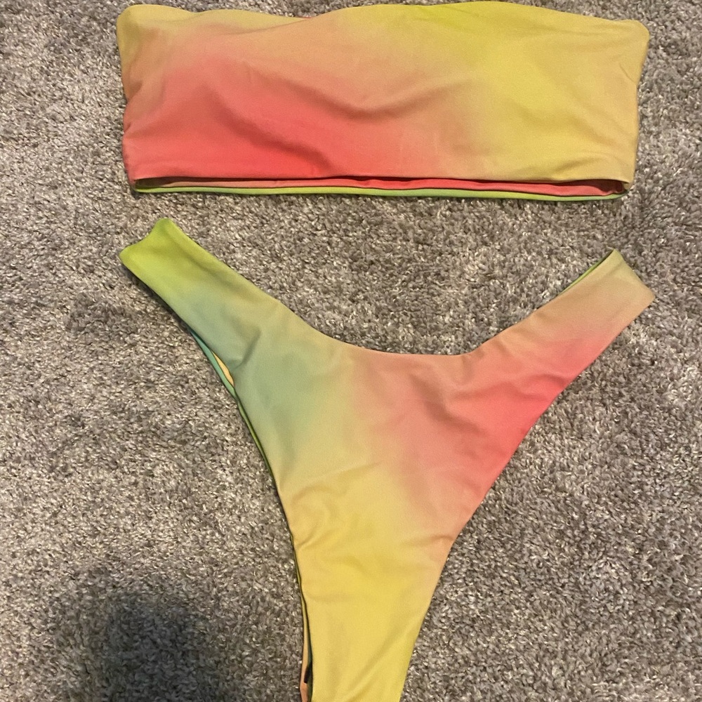 Size M SHEIN bikini
